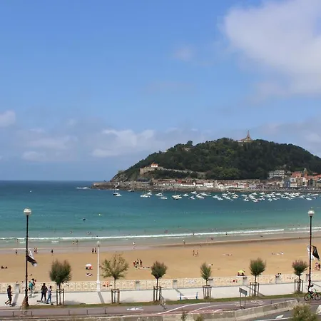 Seafront Luxury - By Www,sansebastianapartments,es * 圣塞瓦斯蒂安