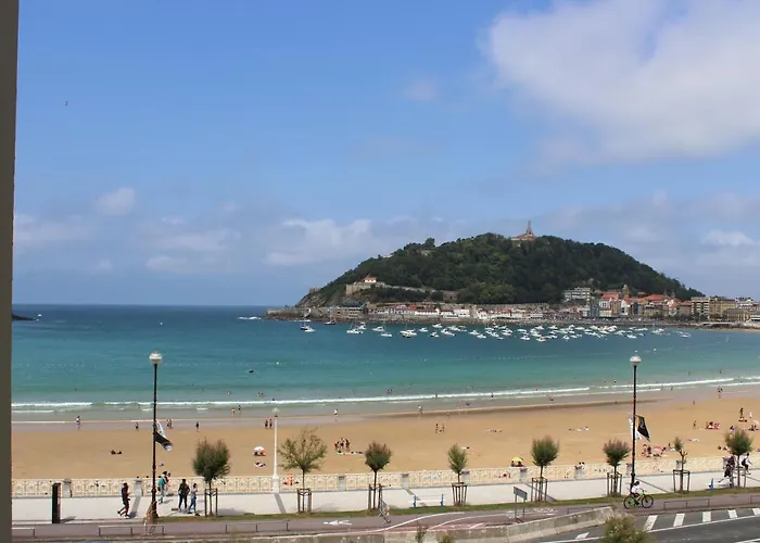 Seafront Luxury - By Www,sansebastianapartments,es * San Sebastian